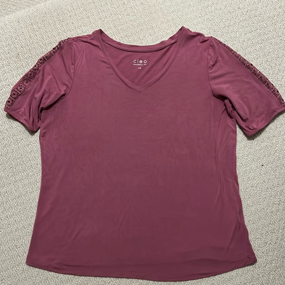 cleo- v-neck t-shirt with see through embroidery detail along sleeves.